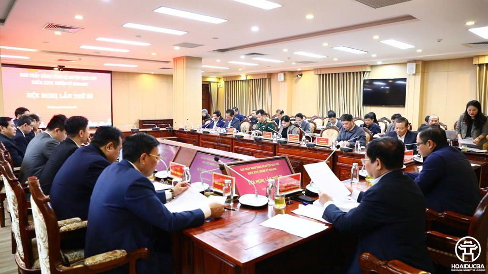 Hội nghị Ban chấp hành Đảng bộ huyện Hoài Đức khóa XXIV – nhiệm kỳ 2020 -2025 diễn ra sáng nay 10/12.